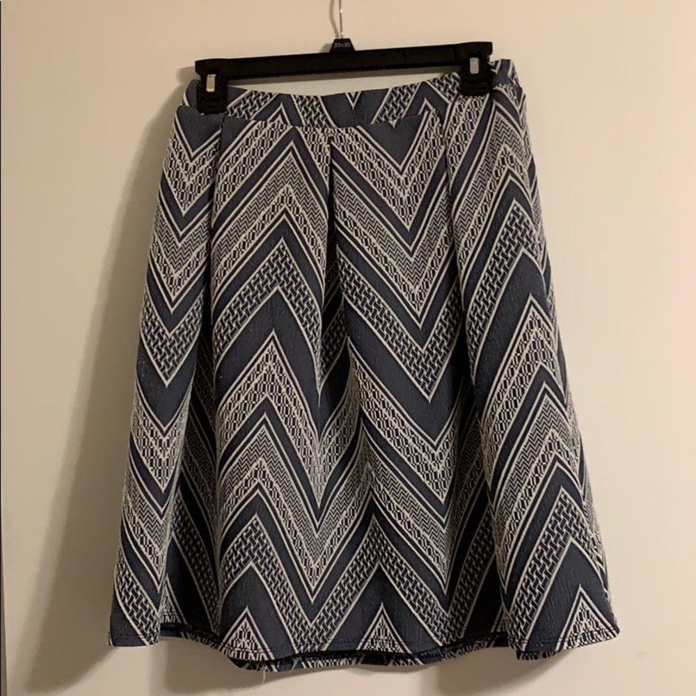 Joe Benbasset full mid skirt